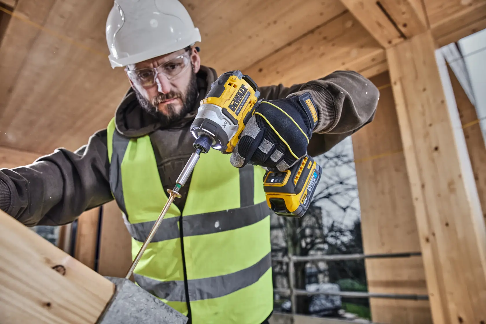 DEWALT impact driver used on site. SKUs: DCZ507T2-XE, DCZ407P1T1-XE, DCZ607X2-XE, DCZ503X2-XE, DCF860N.